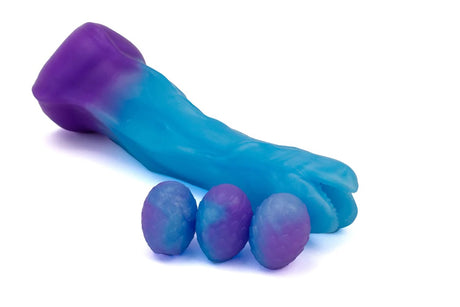 Discovering the Ovipositor Dildo And Eggsquisite Pleasure