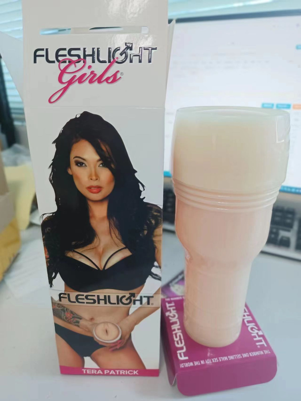 Fleshlight Girls-Tera Patrick's Pussy AV Star Tease Masturbator