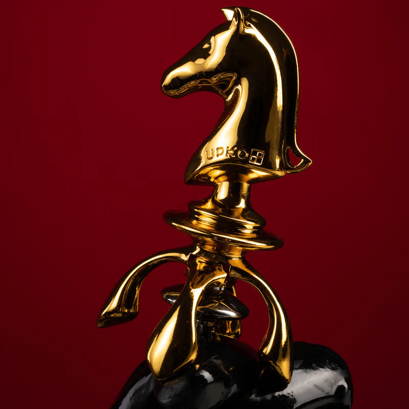 The Chess Collection Knight Horse eye Stick